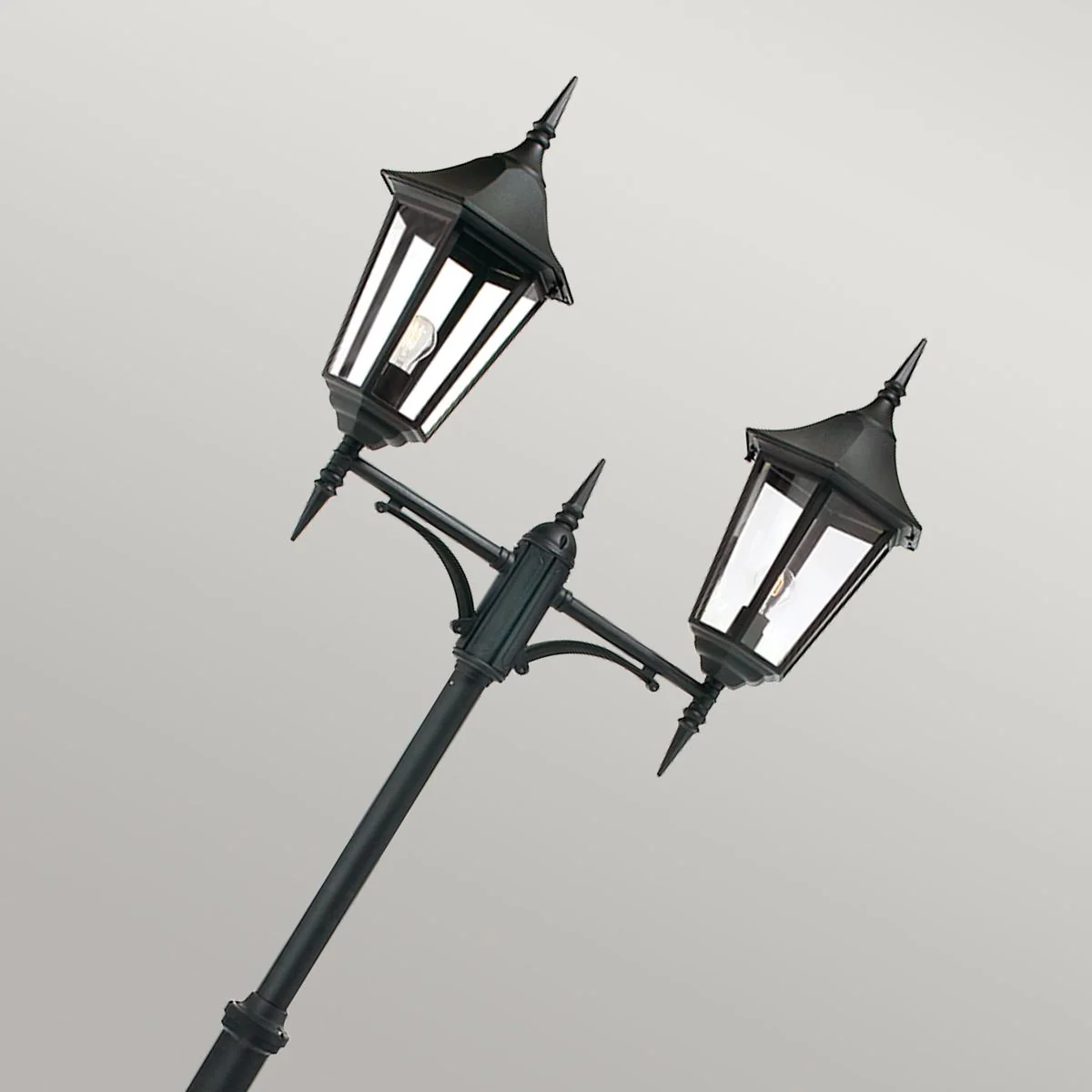 Valencia Grande 1/2Lt Post Light - Black IP54  E27 - Image 4