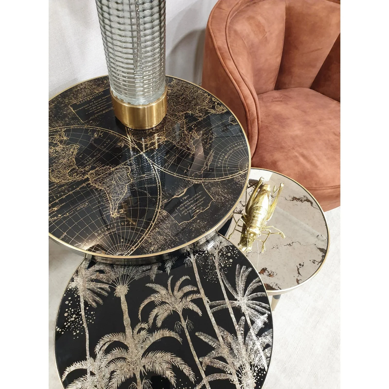 Venus Side Table - Black & Gold Finish - Image 3