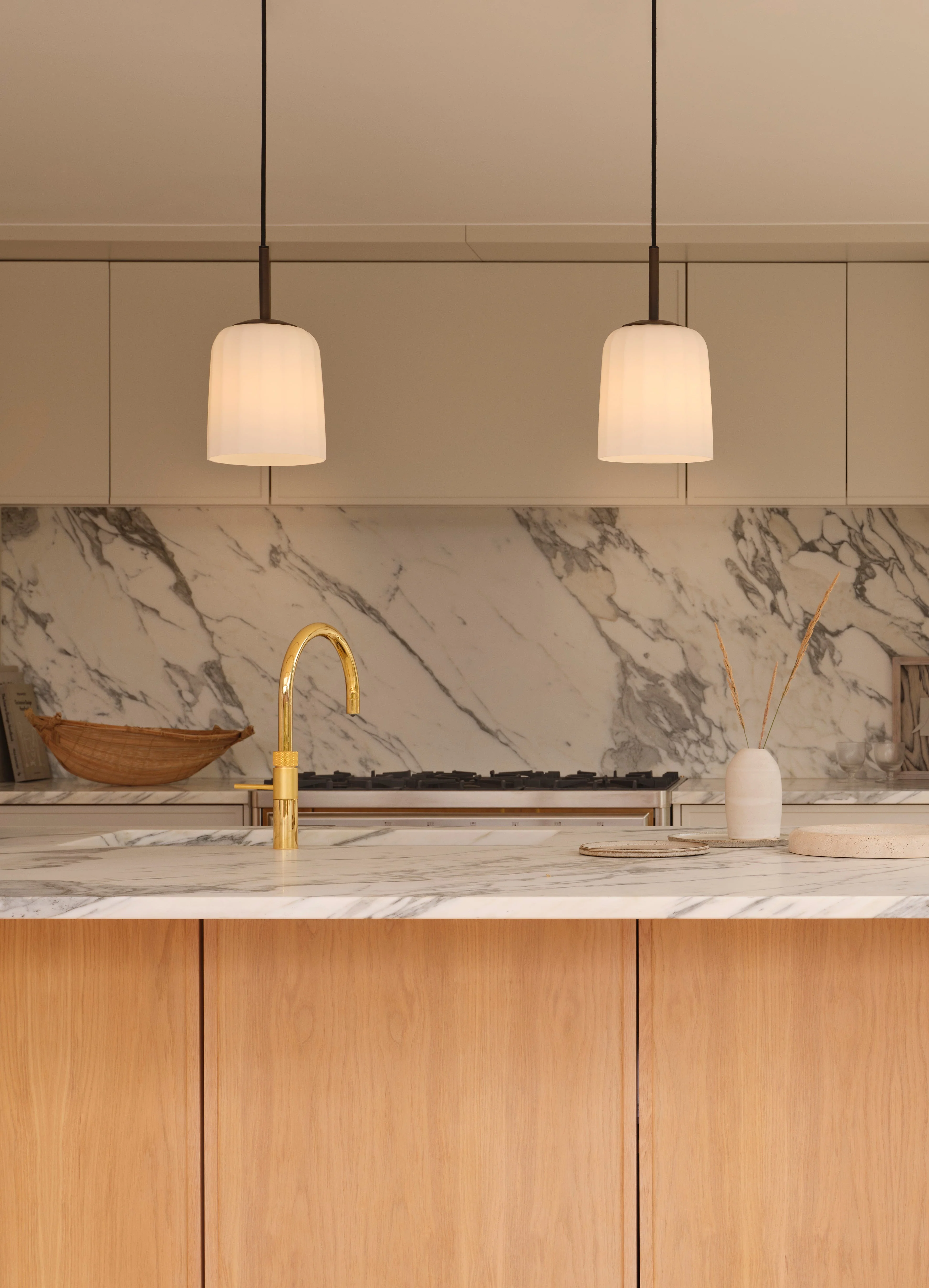 Veo Small/Large Pendant Indoor Pedant in Bronze - Image 4