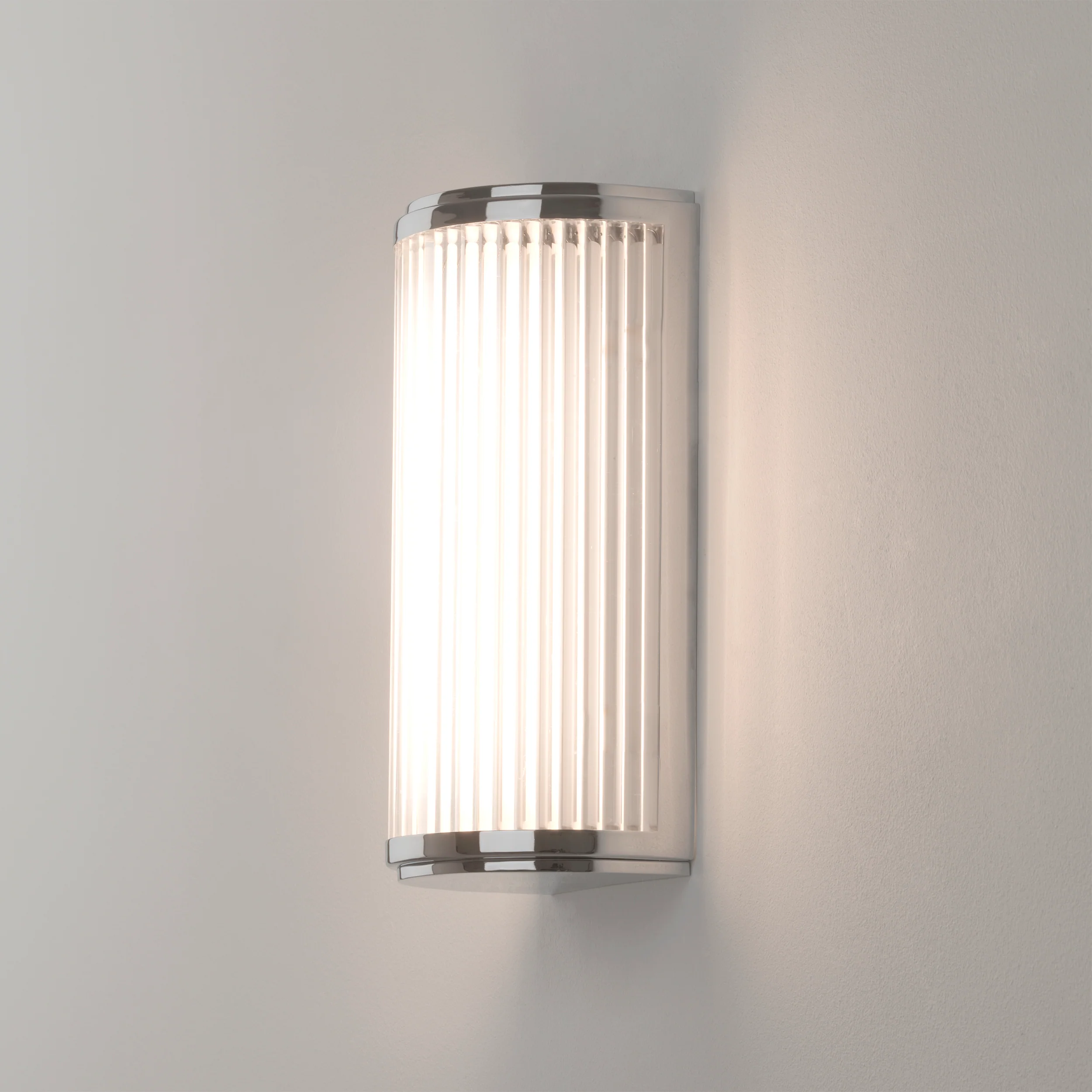 Versailles 250 Phase Dimmable Bathroom Wall Light - Image 3