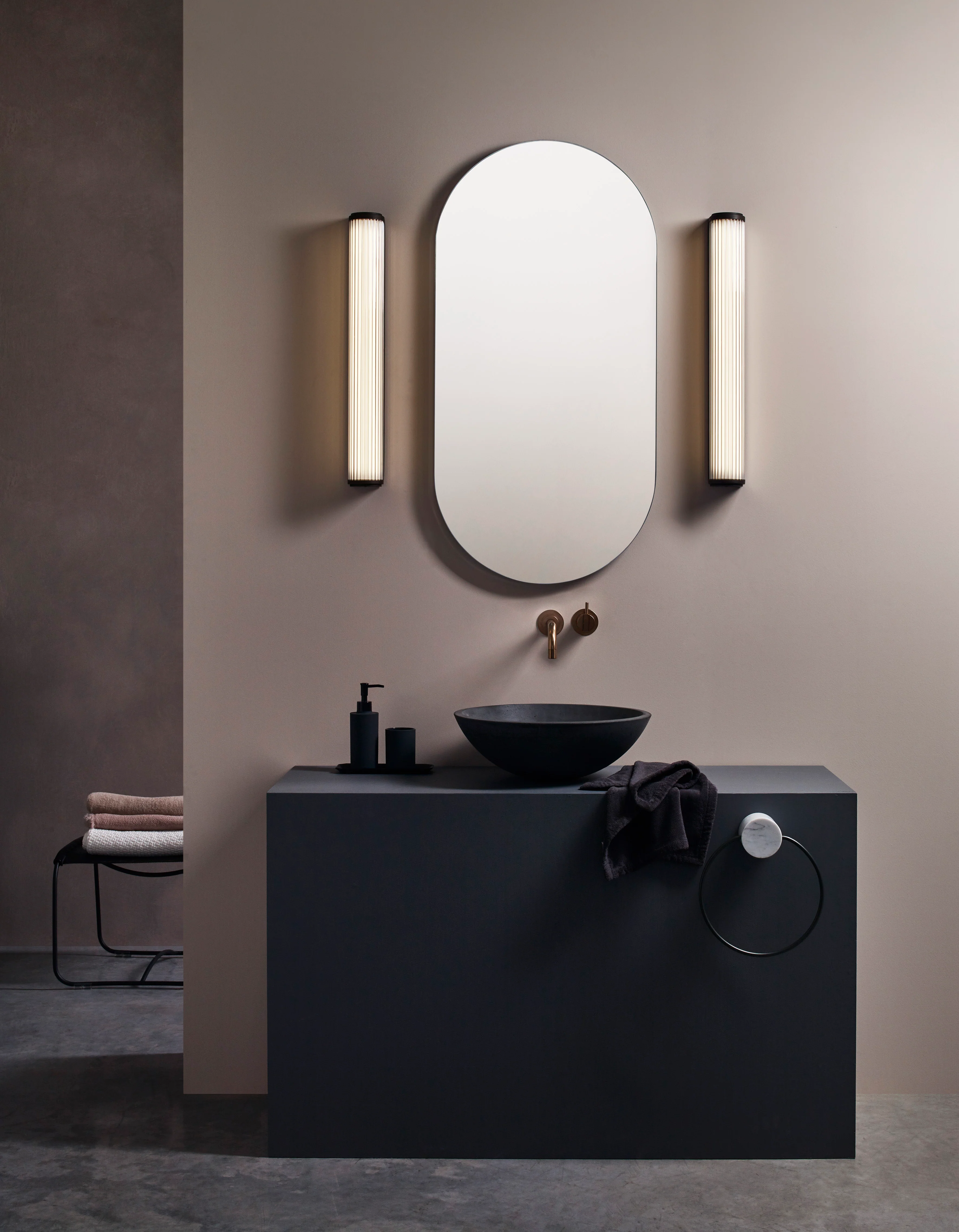 Versailles 370/600 Bathroom Wall Light- Various Finishes - Image 17