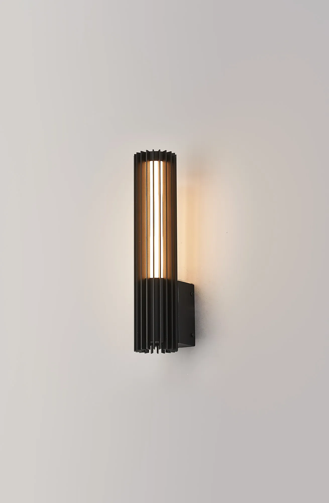 Vidal 9W/18W/22W Wall Light- Black Finish - Image 5