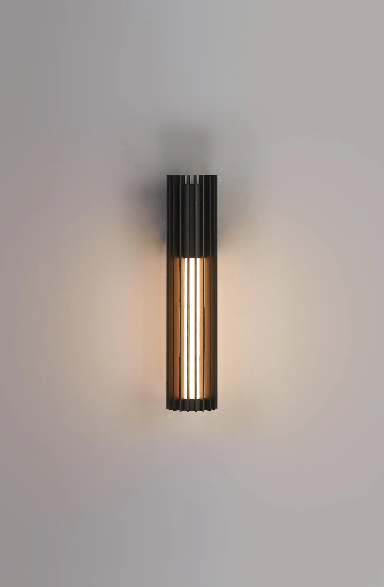 Vidal 9W/18W/22W Wall Light- Black Finish - Image 7