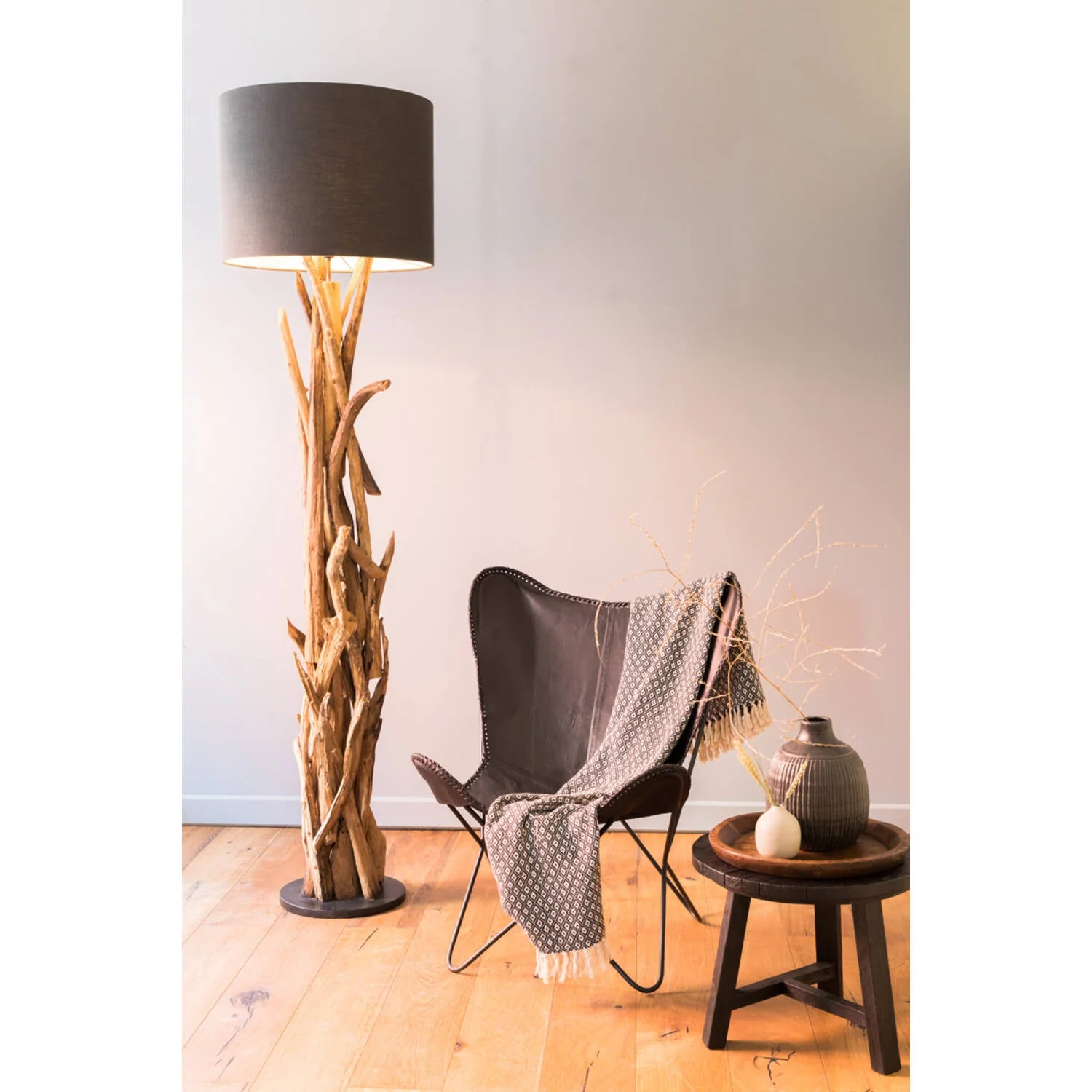 Vidin Wooden Floor Lamp - Image 3