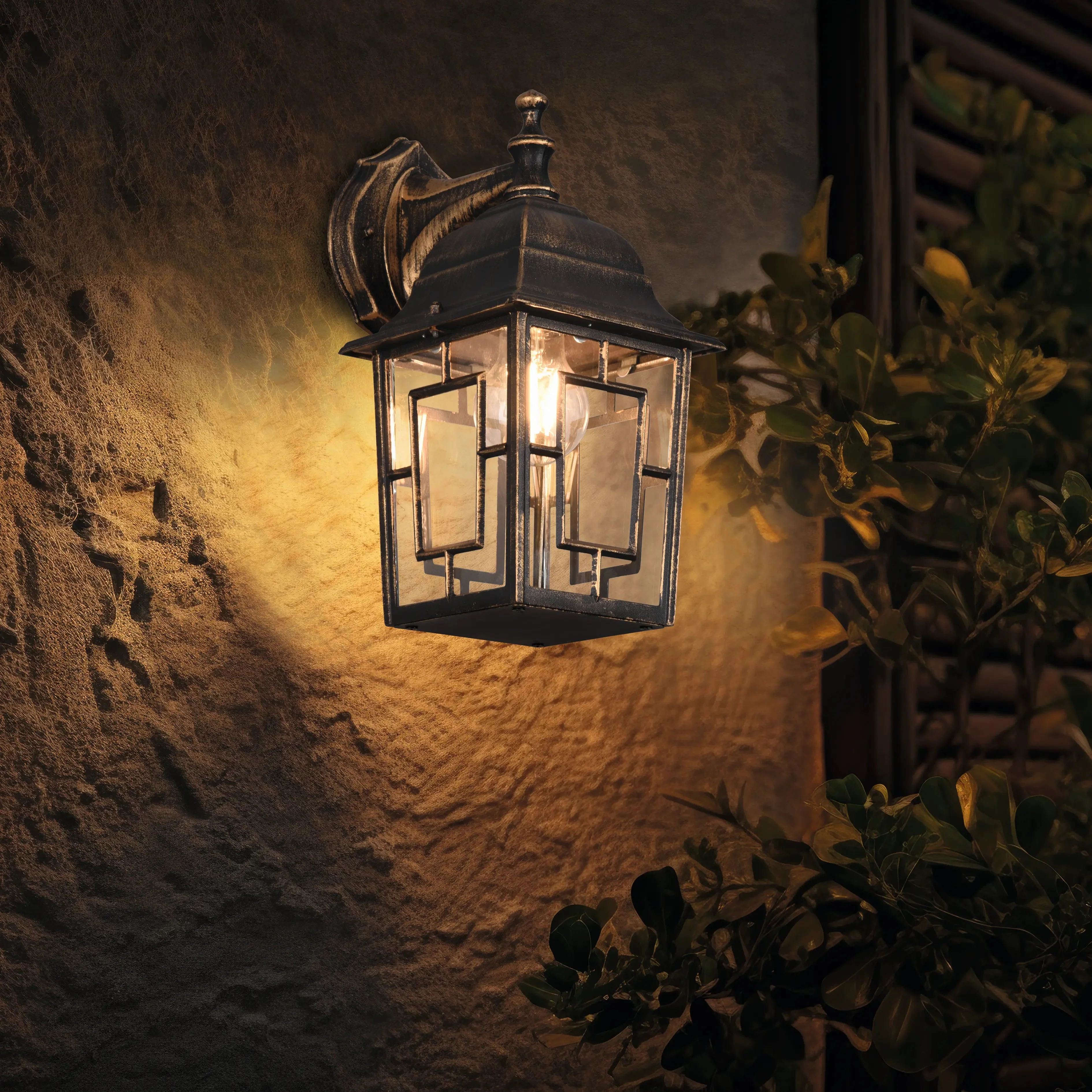 VOLTURNO Outdoor Wall Light IP23 - Image 3