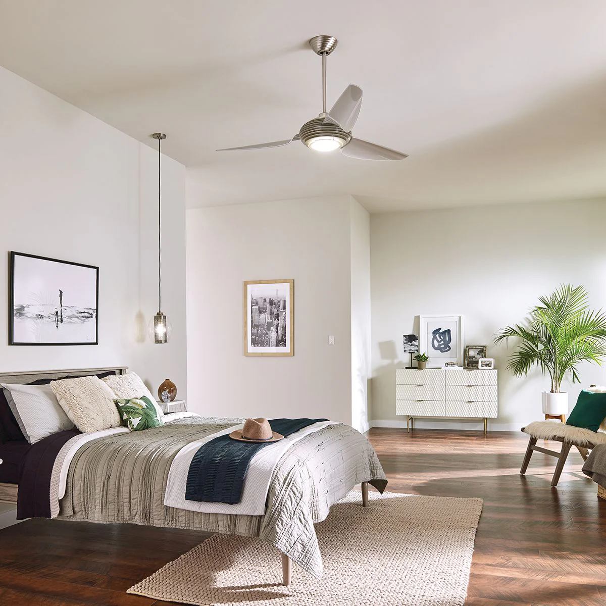 Voya IP20 - 60in / 152cm Fan - Brushed Stainless Steel - Image 2