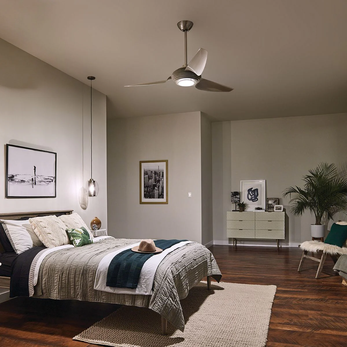 Voya IP20 - 60in / 152cm Fan - Brushed Stainless Steel - Image 3