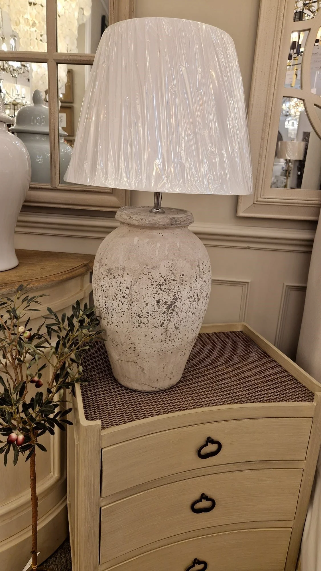 Vulsini Table Lamp - Image 2