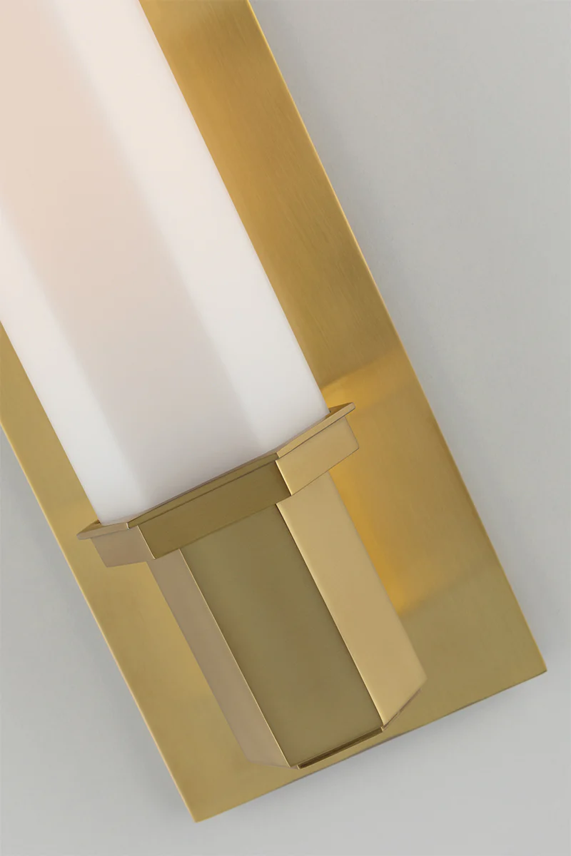 Walton 1Lt Bath Bracket - Aged Brass - Image 3