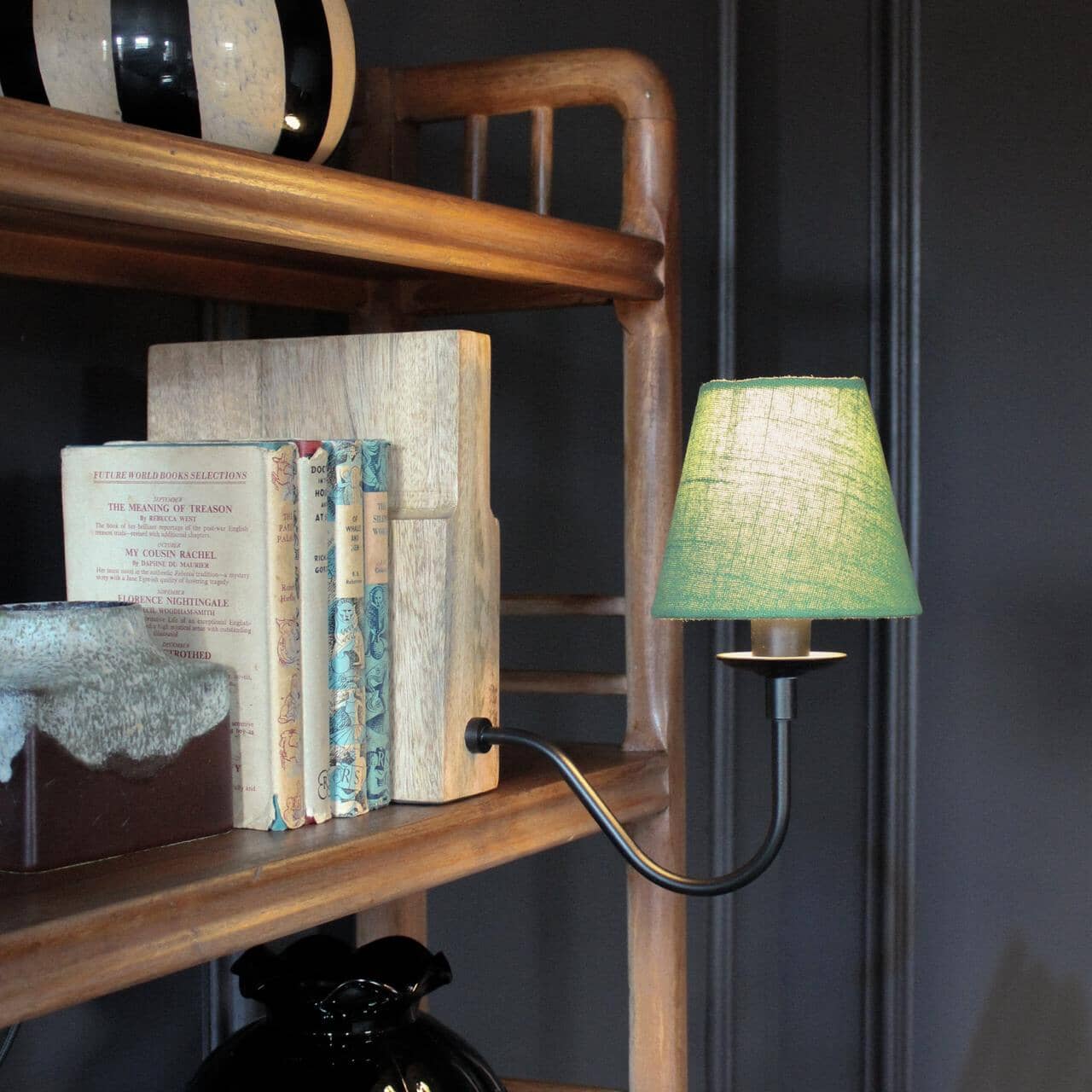 Teoranta Wooden Bookshelf Lamp- Green/ White Shades - Image 3