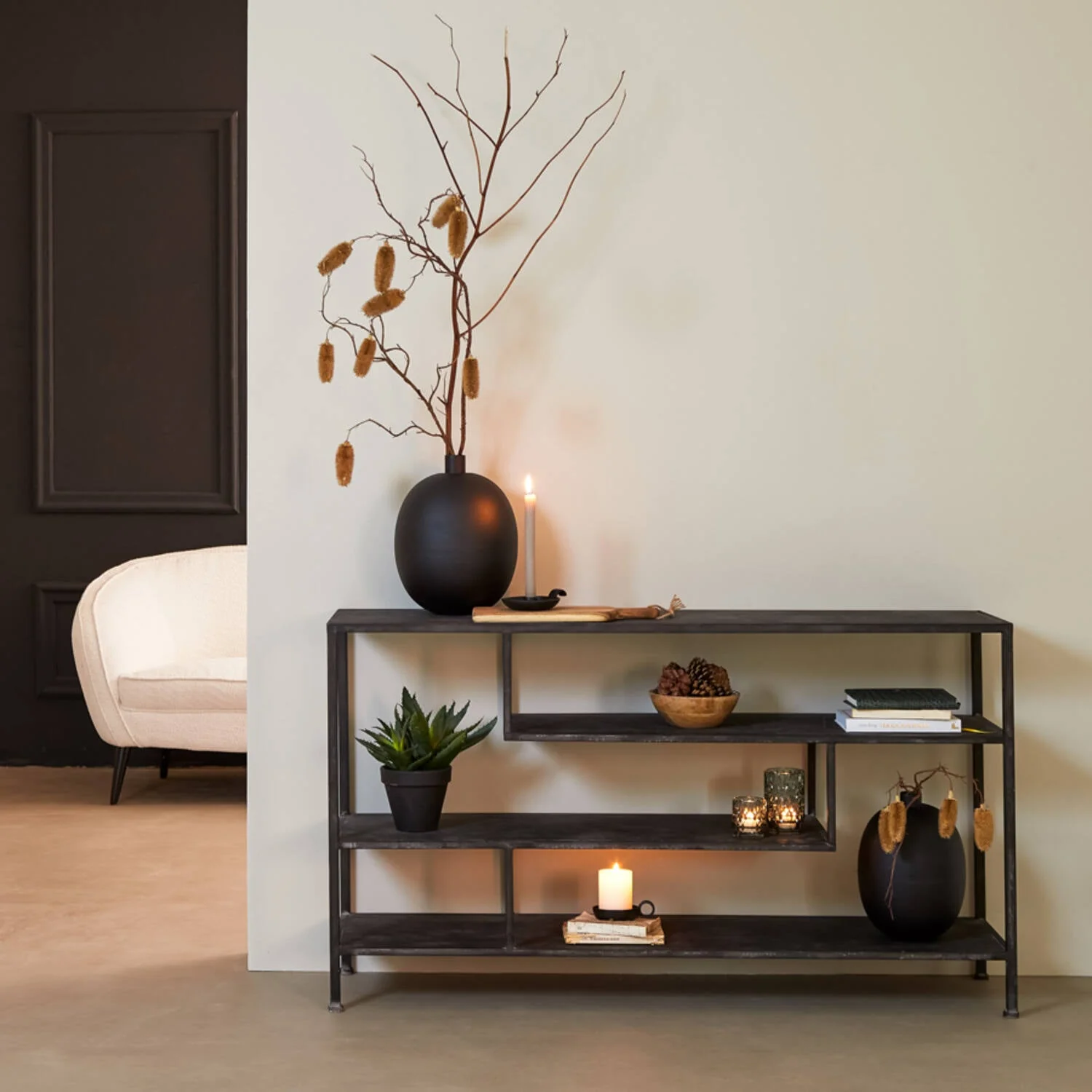 Ylaya Console Antique Black/ Matt Black & Gold - Image 3