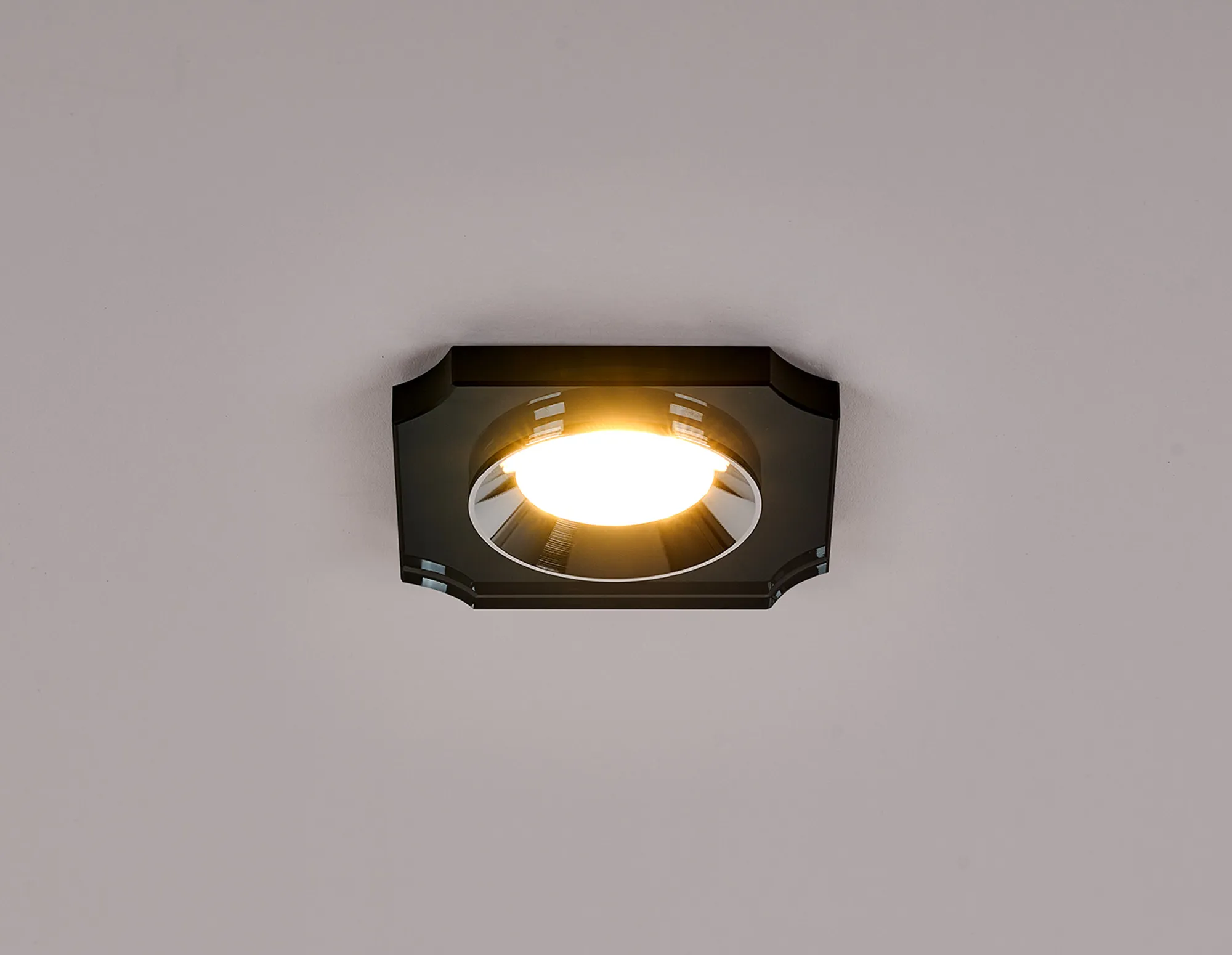 Zarya 8W IP65 Fire-Rated Downlight - Concave - Image 11