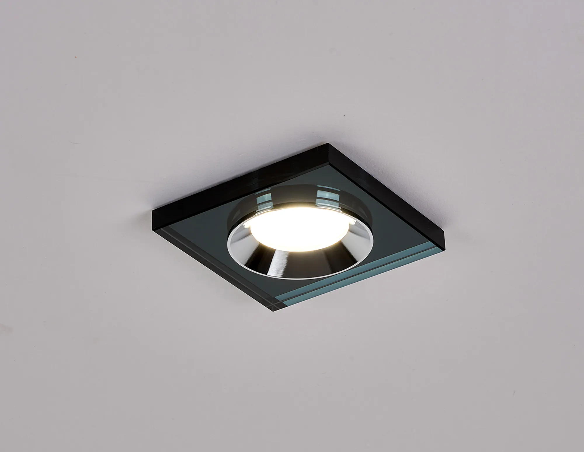 Zarya 8W IP65 Fire-Rated Downlight - Shallow - Image 16