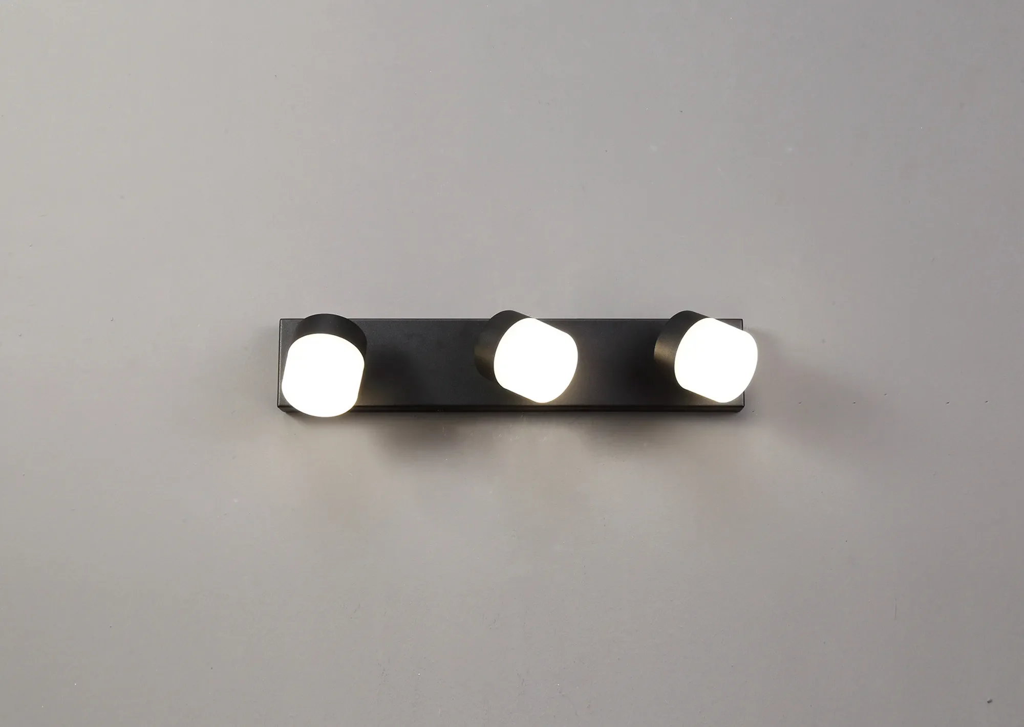 Zap Wall Lamp Triple Adjustable, 3 x 5W LED, 4000K, 1275lm, IP44, 3yrs Warranty - Image 9