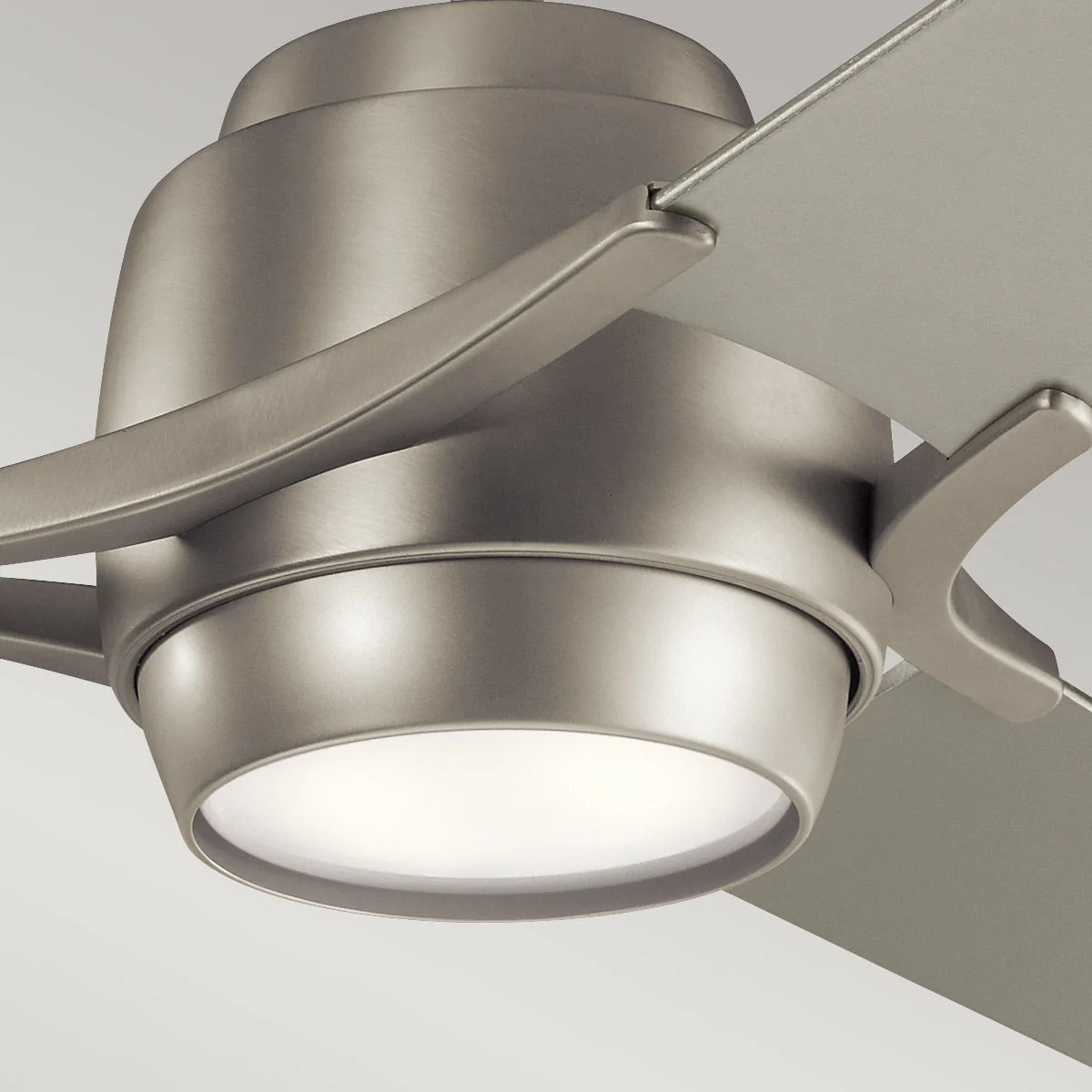 Zeus - 60in / 152cm Fan - Brushed Nickel and White - Image 4