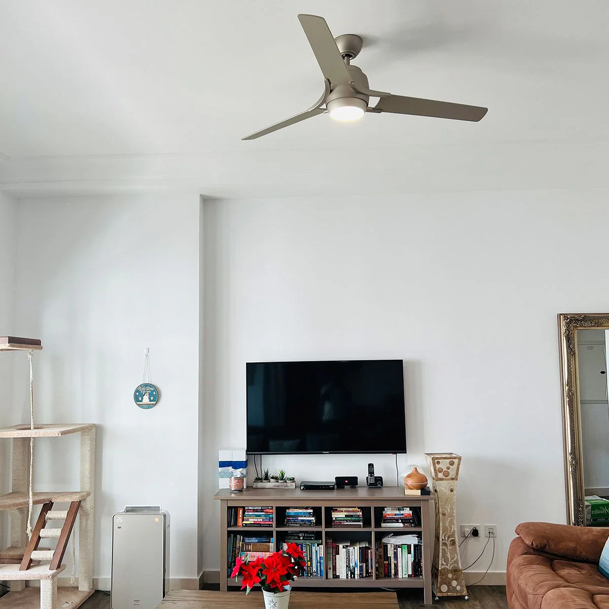 Zeus - 60in / 152cm Fan - Brushed Nickel and White - Image 9